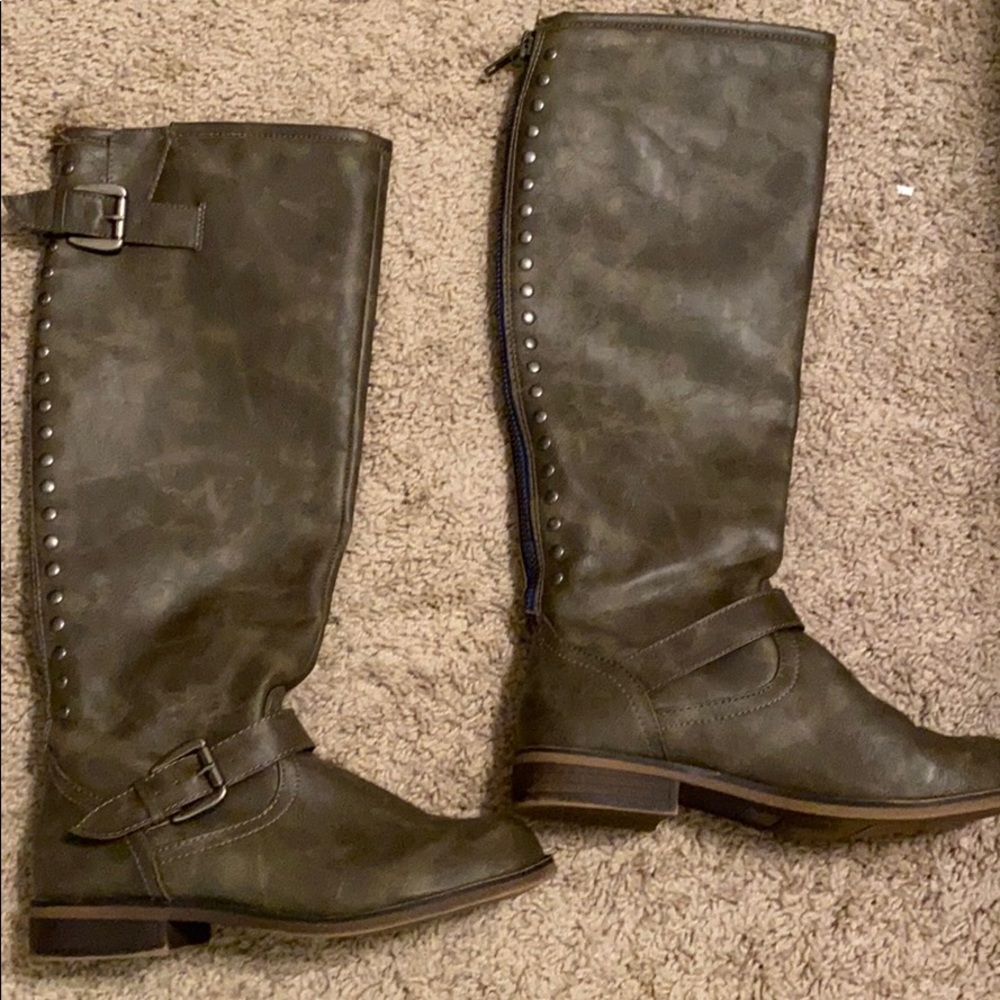 Candie Size 8 Boots
